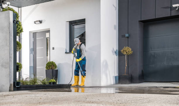Best Soft Washing  in Bay Shore, NY